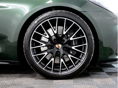 2025 Porsche Panamera