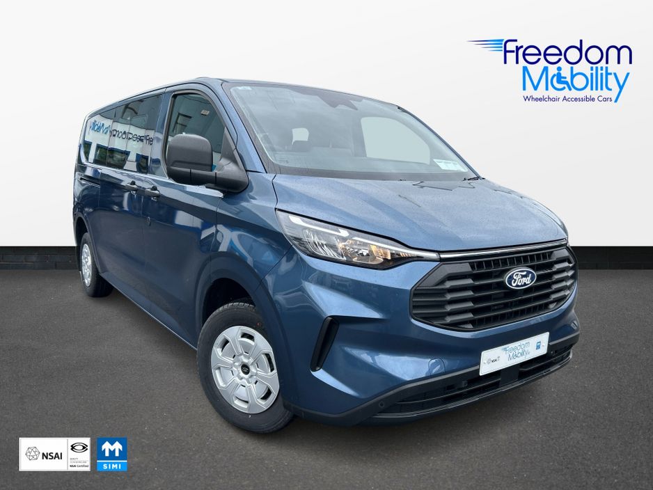 2025 Ford Transit Custom