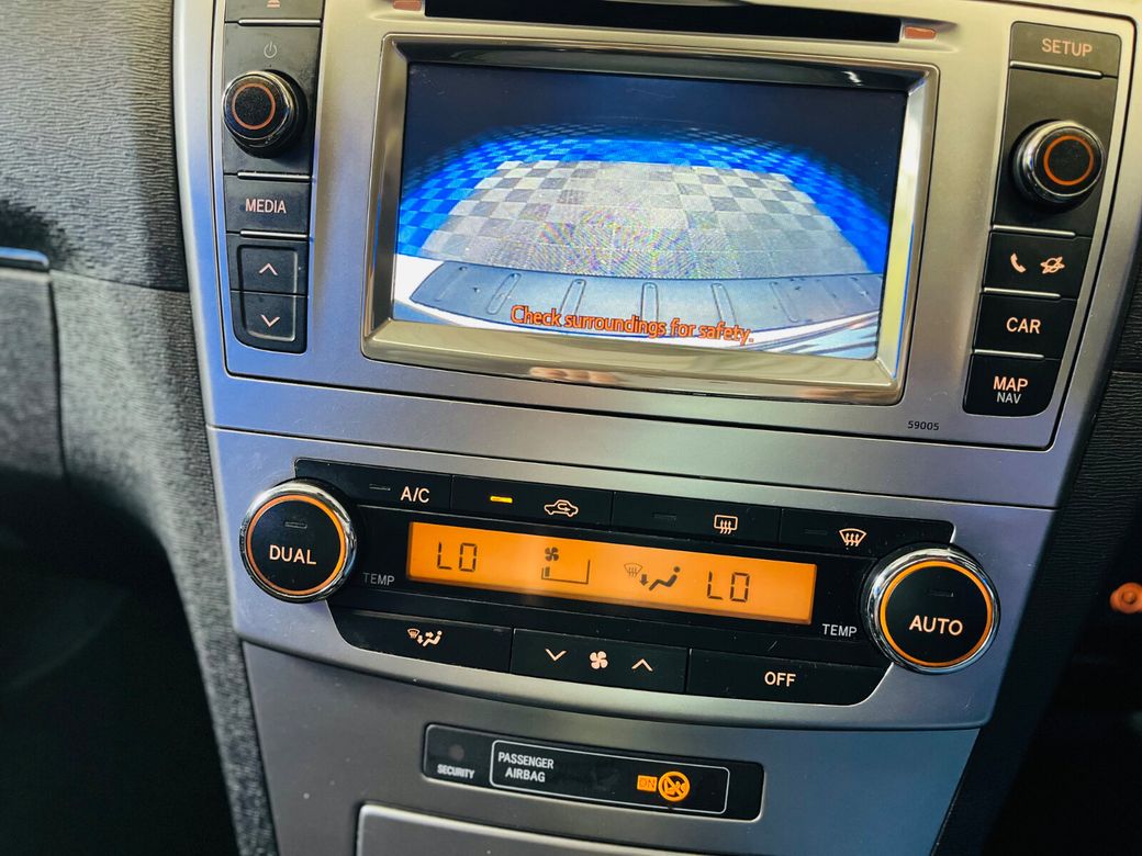 2012 Toyota Avensis