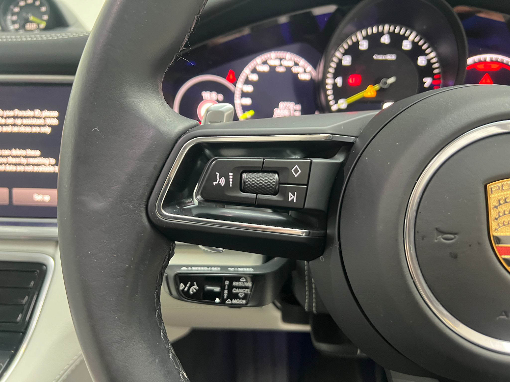 2023 Porsche Panamera