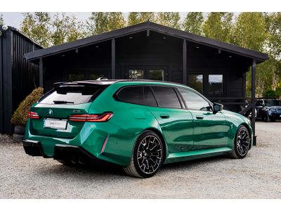 2025 BMW M5