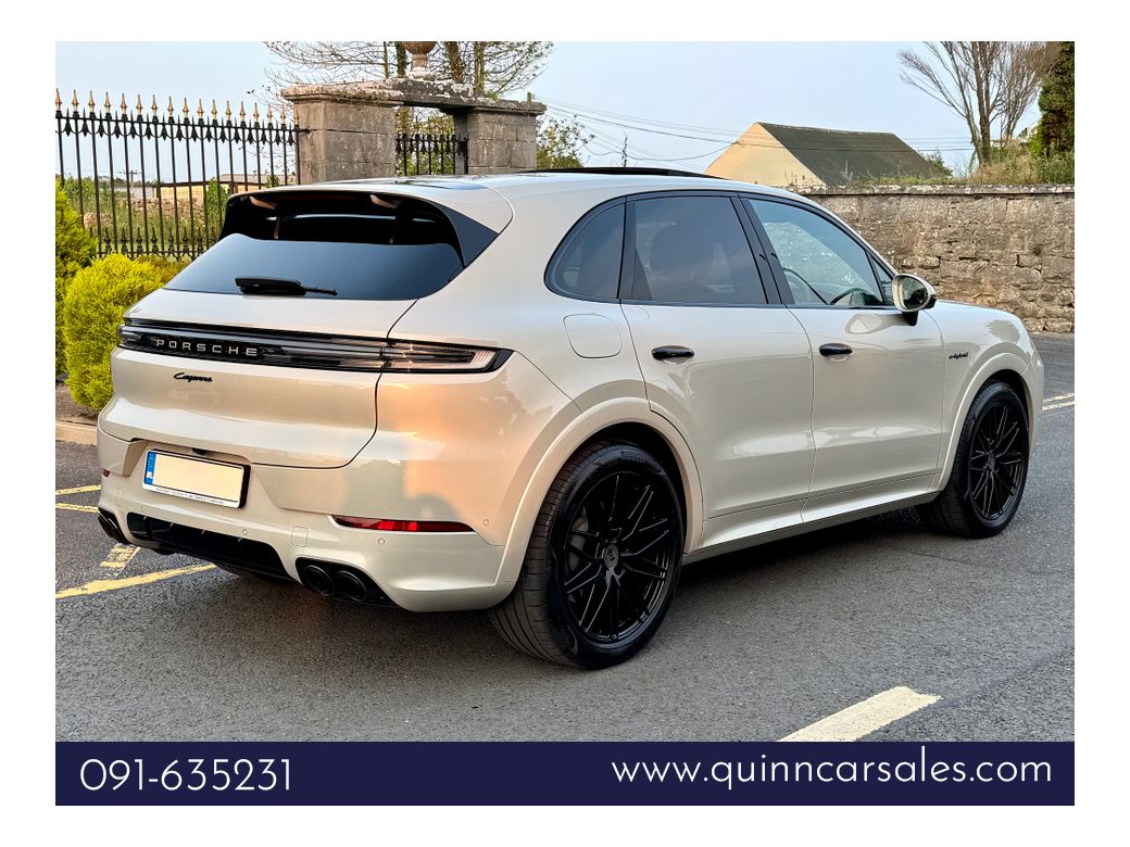 2025 Porsche Cayenne