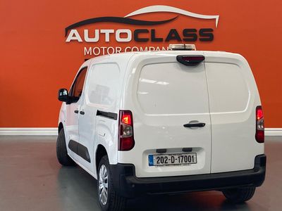 2020 Peugeot Partner
