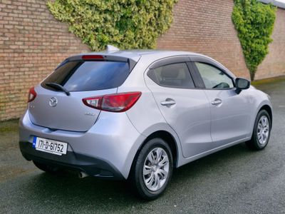 2017 Mazda Demio