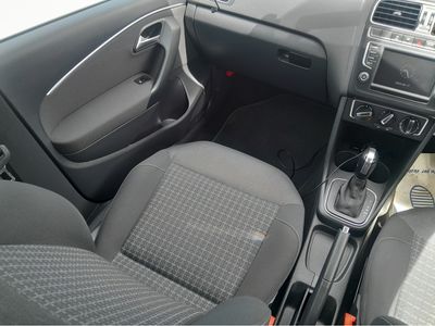 2016 Volkswagen Polo