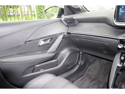 2024 Peugeot 208