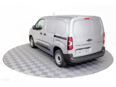 2026 Peugeot Partner