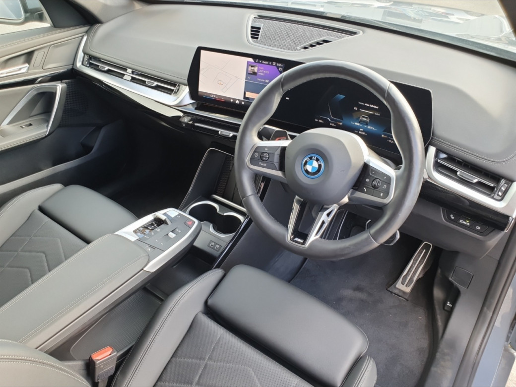 2025 BMW iX1