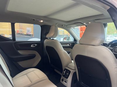 2021 Volvo XC40