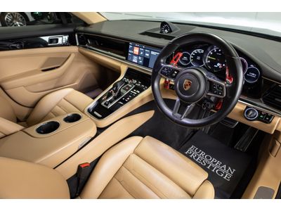 2018 Porsche Panamera