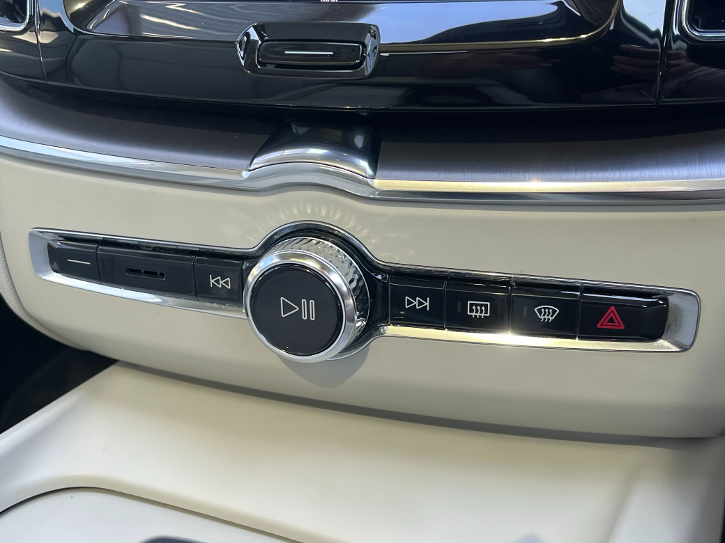 2022 Volvo XC60