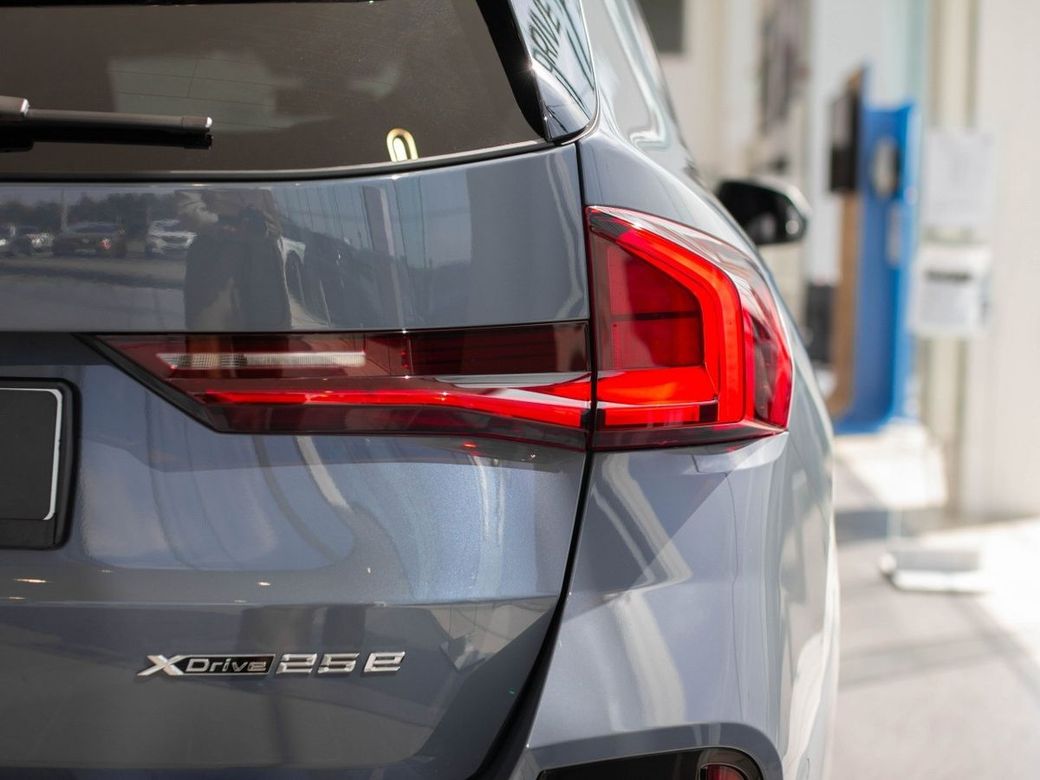 2025 BMW X1