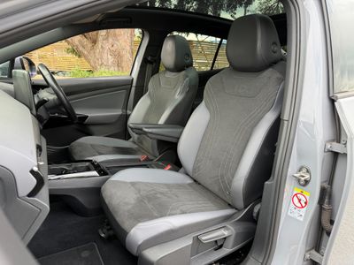 2023 Volkswagen ID.5