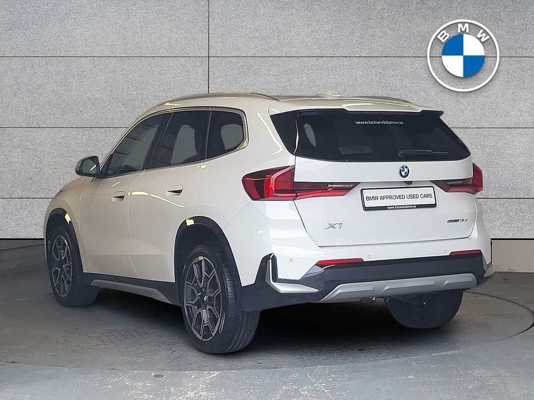 2024 BMW X1
