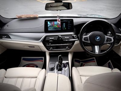 2022 BMW 5 Series