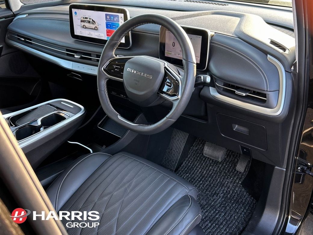 2023 Black Maxus MIFA 9