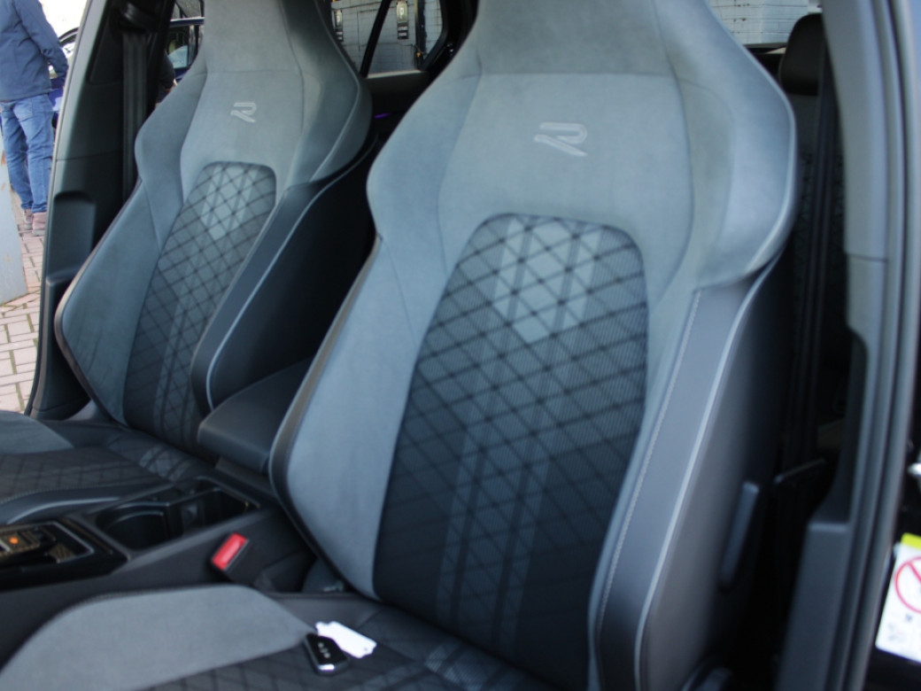 2023 Volkswagen Golf