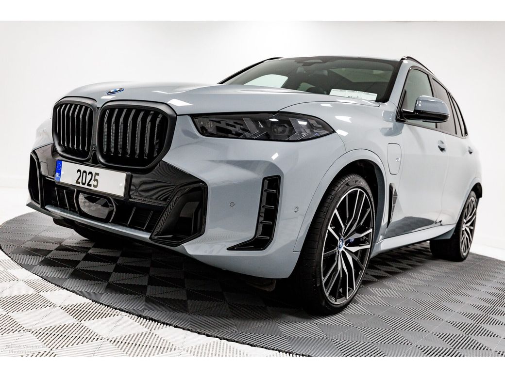 2025 BMW X5