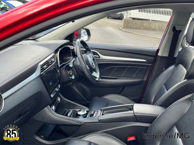2021 MG ZS