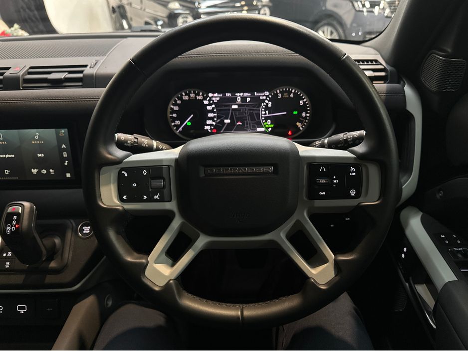 2023 Land Rover Defender