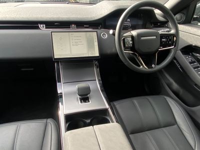 2025 Land Rover Range Rover Evoque