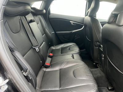 2015 Volvo V40