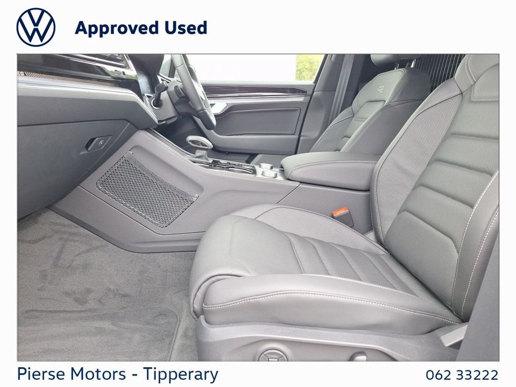 2025 Volkswagen Touareg