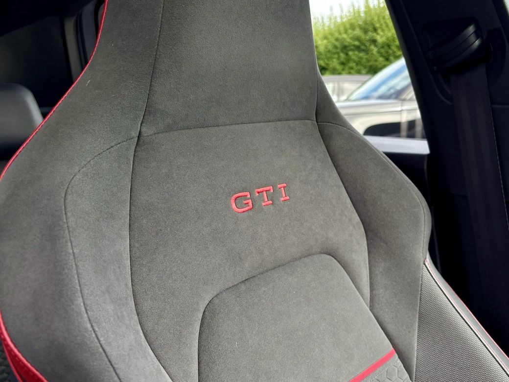 2024 Volkswagen Golf