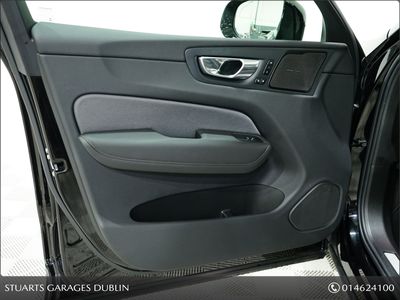 2025 Volvo XC60
