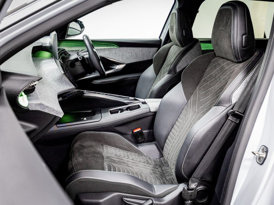 2025 Peugeot 5008