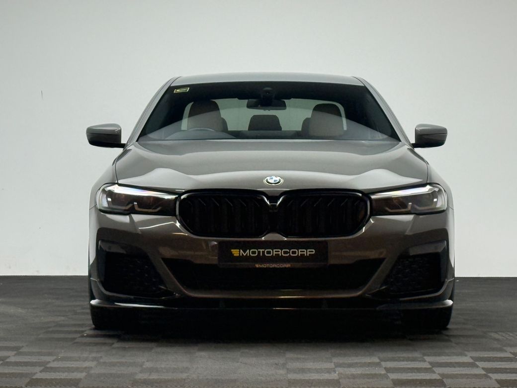 2022 BMW 5 Series