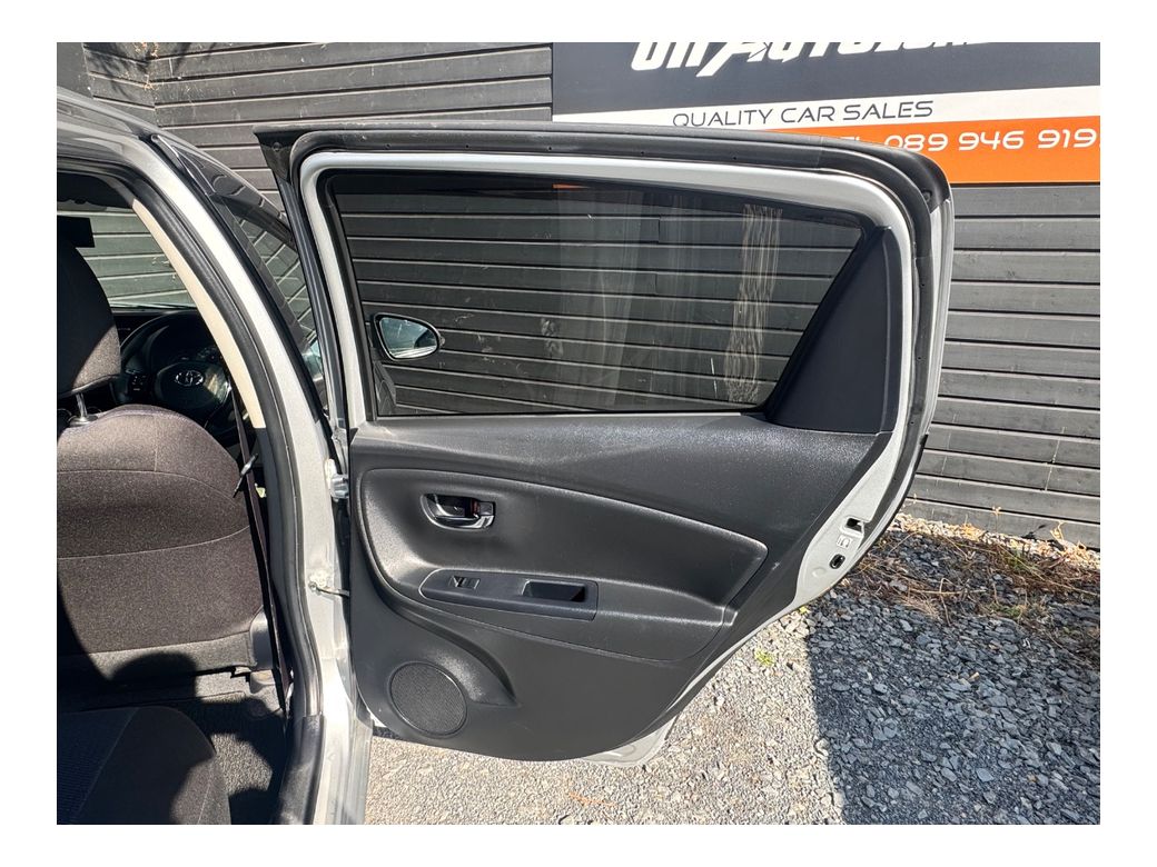 2016 Toyota Vitz