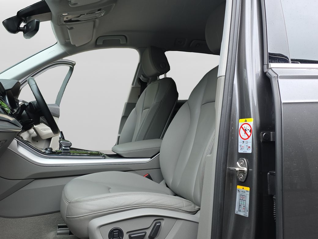 2023 Audi Q7