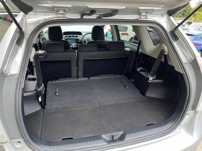 2016 Toyota Prius Alpha