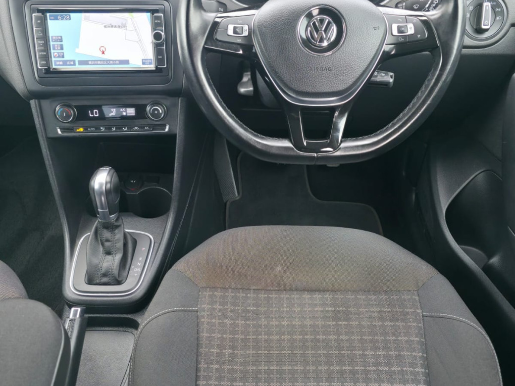 2017 Volkswagen Polo