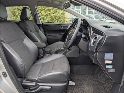 2016 Toyota Auris