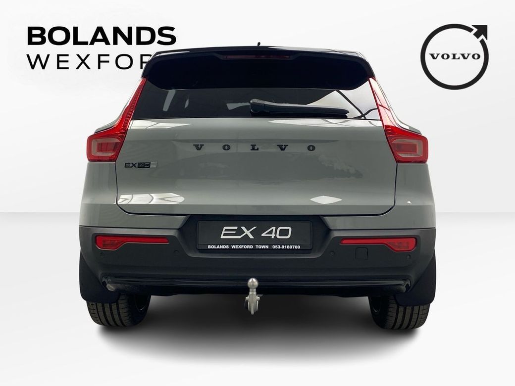 2026 Volvo Ex40