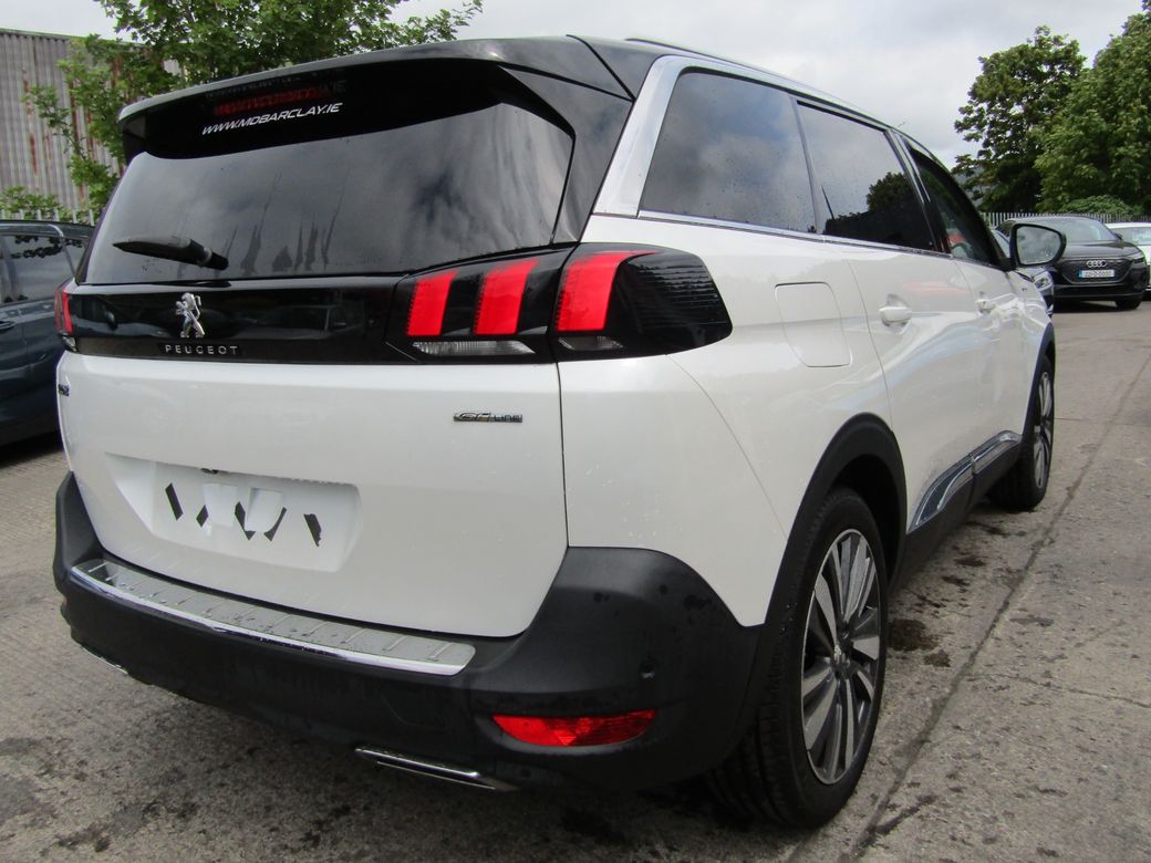 2019 Peugeot 5008