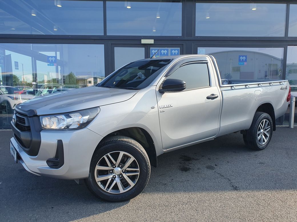 2023 Toyota Hilux