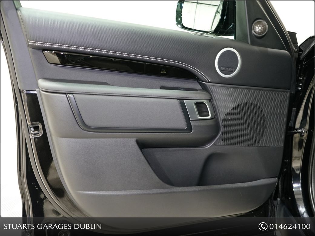 2025 Land Rover Discovery