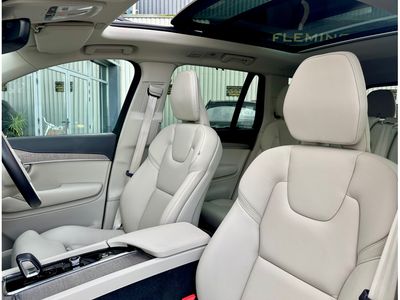 2022 Volvo XC90