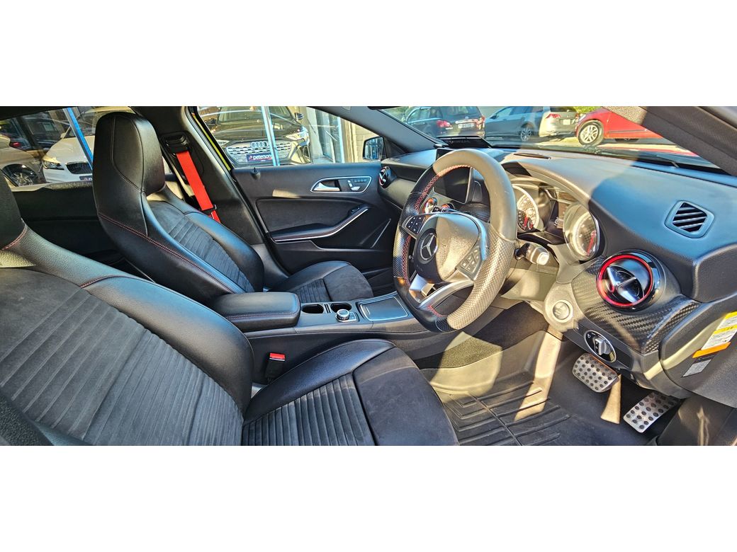 2017 Mercedes-Benz A 250
