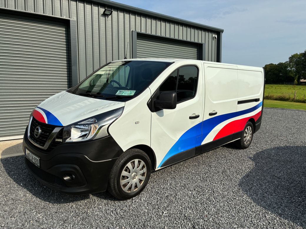2020 Nissan NV300