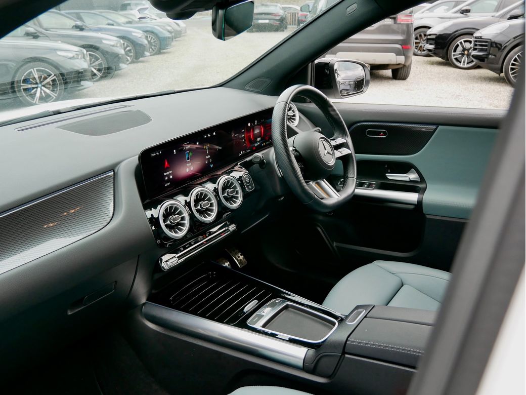 2024 Mercedes-Benz GLA 180