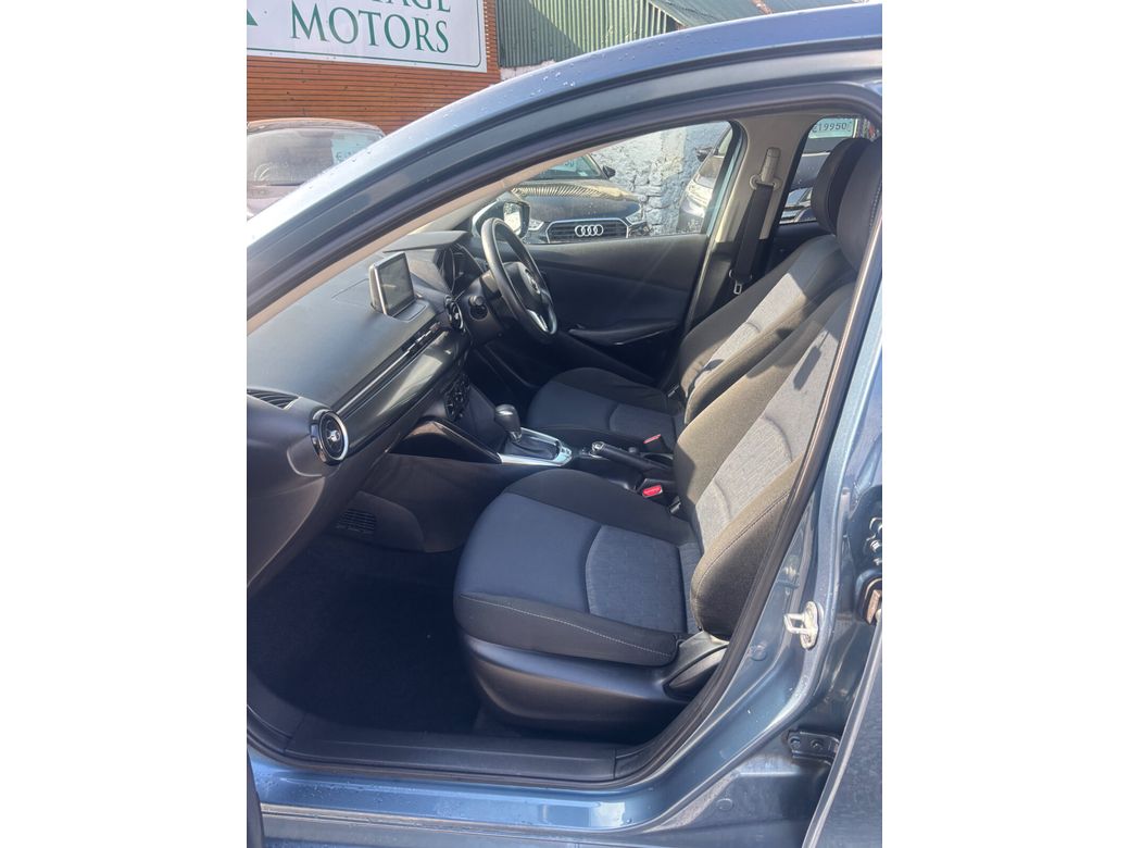 2016 Mazda Demio