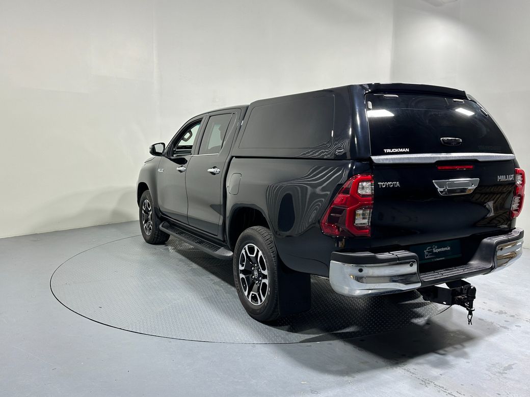 2022 Toyota Hilux