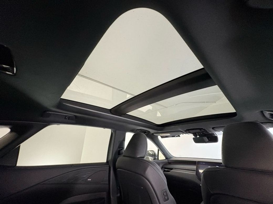 2023 Lexus RX450h+