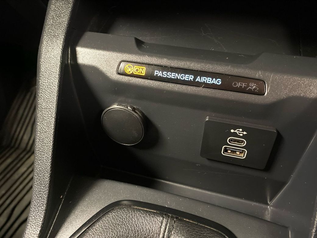 2024 Ford Transit Courier