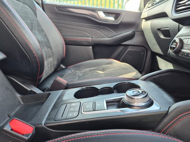 2022 Ford Kuga