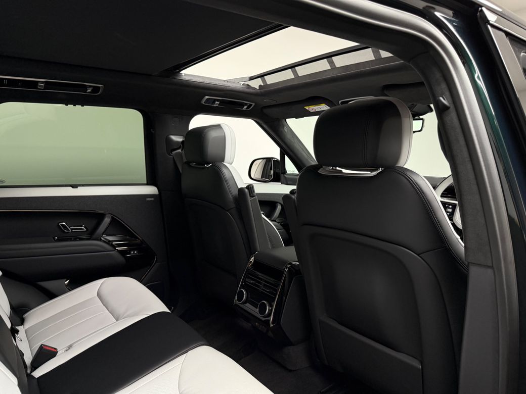 2026 Land Rover Range Rover Sport